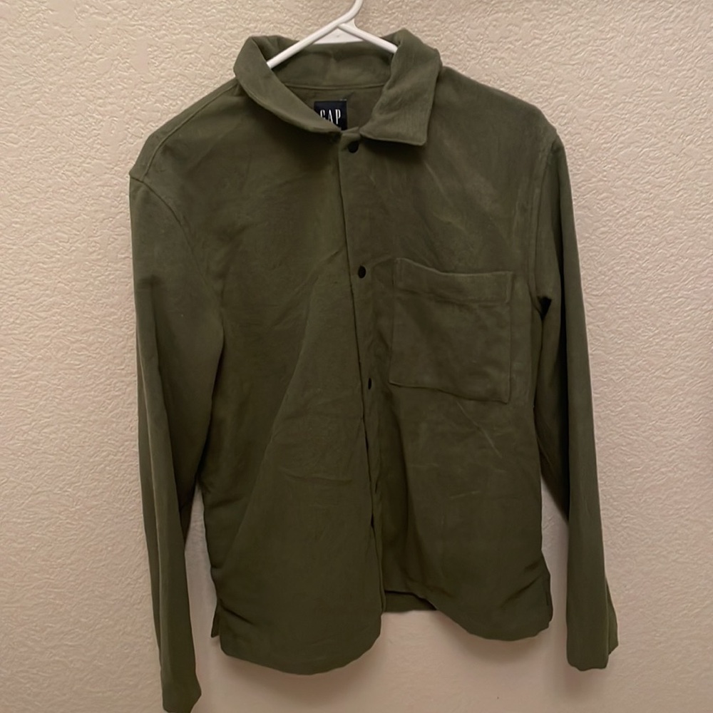 GAP button up